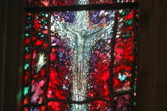 Window in Hereford Cathedral for Anglican visionary Thomas Traherne (Tom Denny, 2007)